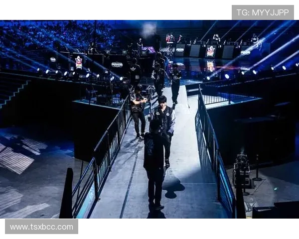 IG迎战WE决战再度开启 王者之争引爆电竞激情 IG迎战WE决战再度开启 王者之争引爆电竞激情