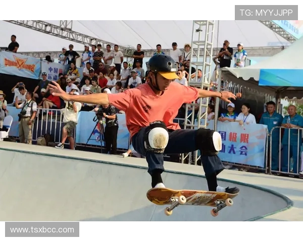 广州滑板队在极限运动联赛中的精彩表现与技术分析 广州滑板队在极限运动联赛中的精彩表现与技术分析